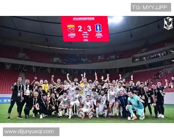 中超激战上港迎战泰达首发阵容揭晓精彩对决即将上演